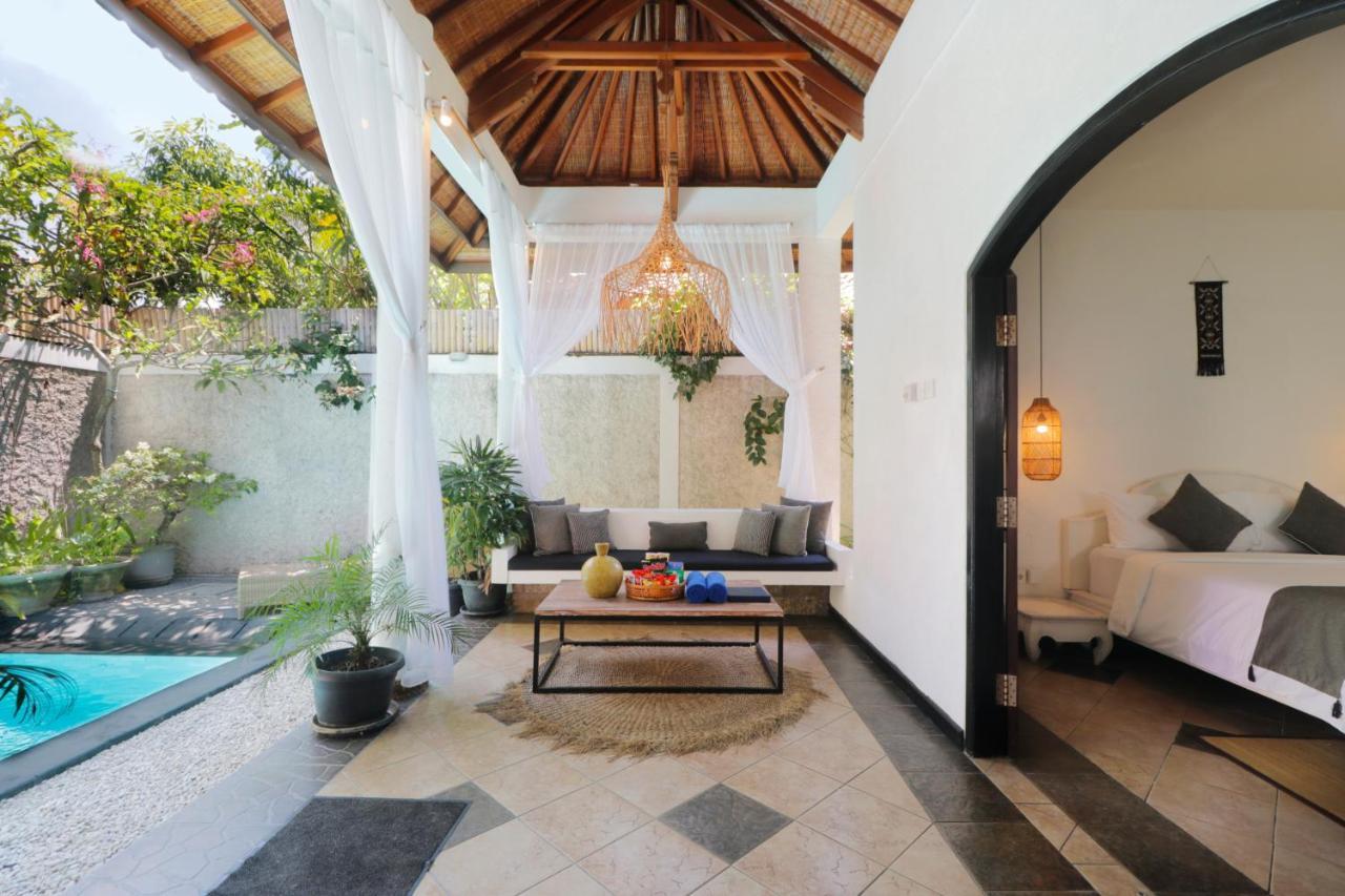 Singgah Villas Seminyak Exterior foto